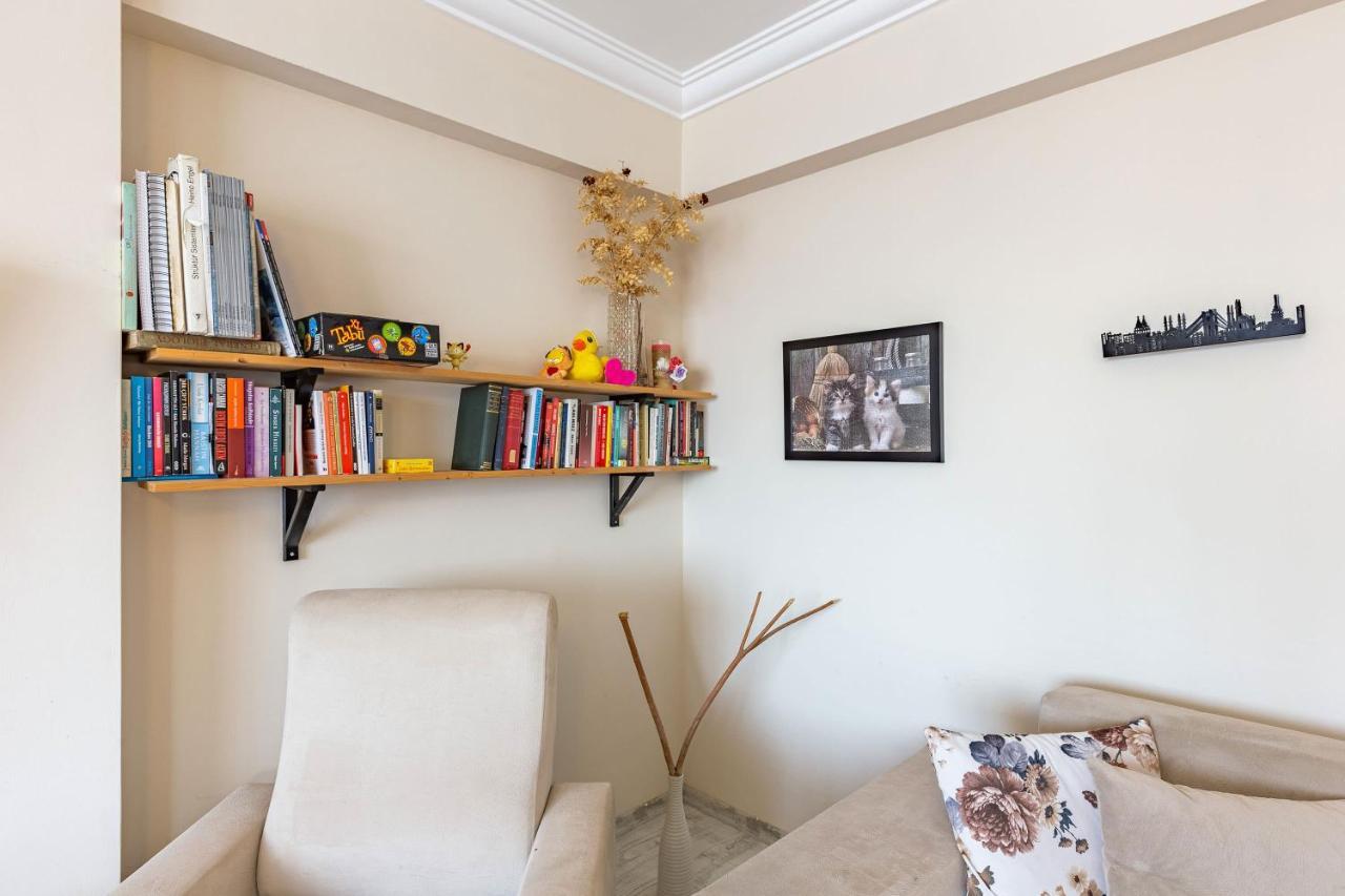Flat With Shared Pool Near Sabiha Gokcen Airport Daire İstanbul