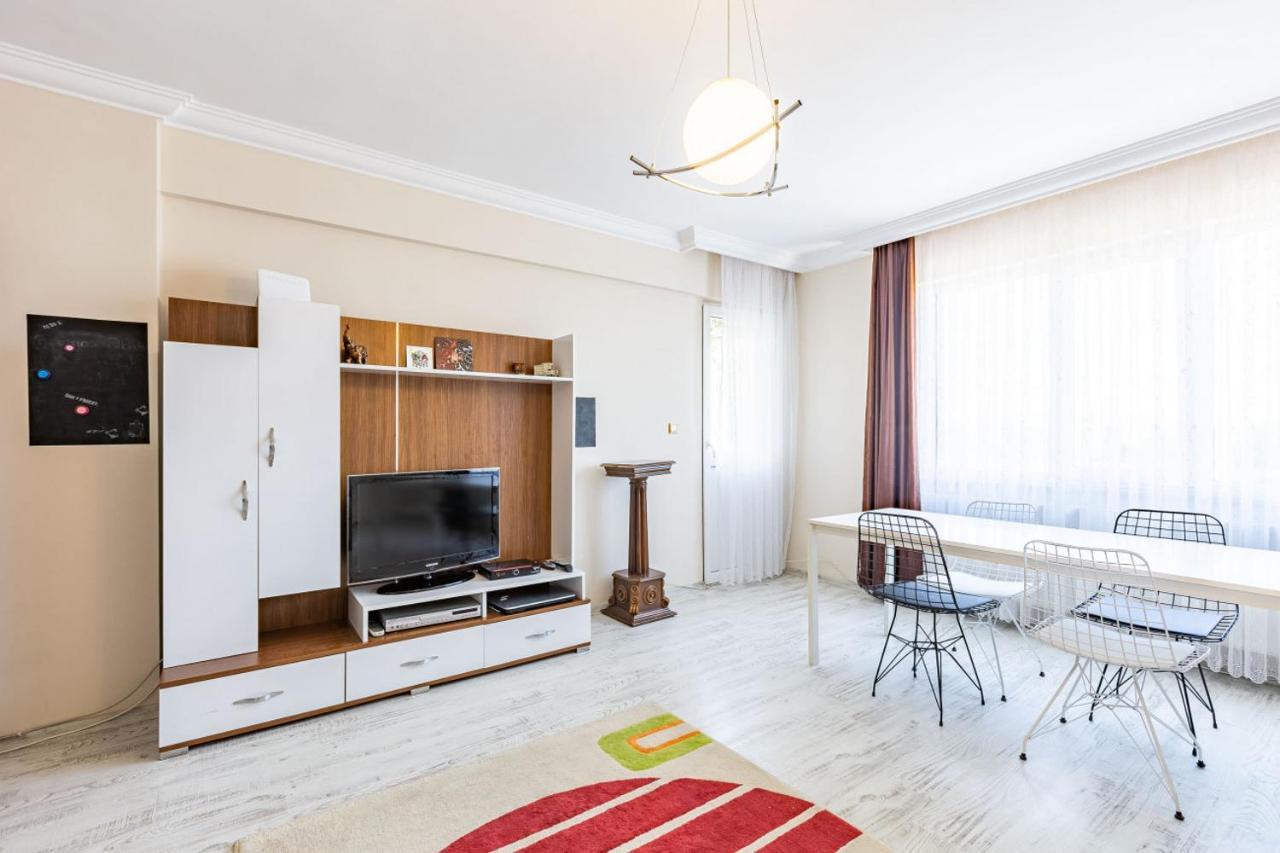Flat With Shared Pool Near Sabiha Gokcen Airport Daire *